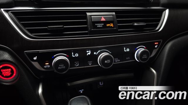 Honda Accord 2019 — photo 22