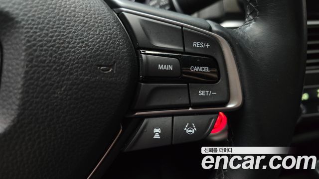 Honda Accord 2019 — photo 23