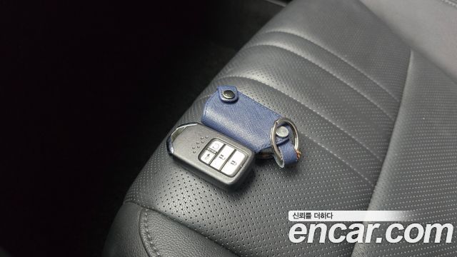 Honda Accord 2019 — photo 29
