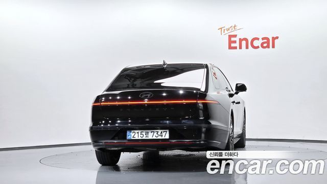 Hyundai Grandeur 2023 — photo 4