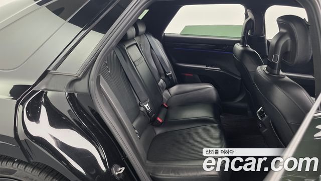 Hyundai Grandeur 2023 — photo 17