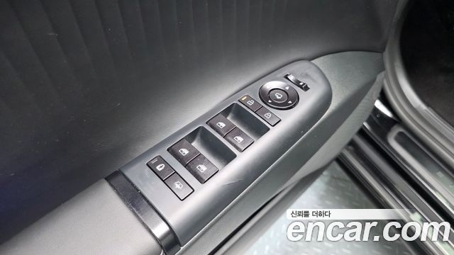 Hyundai Grandeur 2023 — photo 31