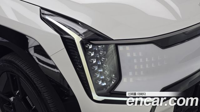 Kia EV9 2024 — photo 8