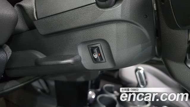 Mini Cooper 2024 — photo 22