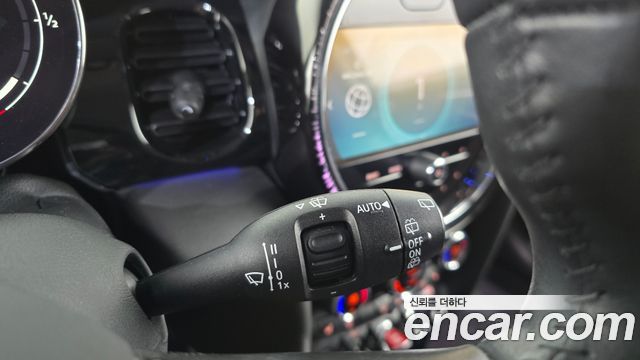 Mini Cooper 2024 — photo 28