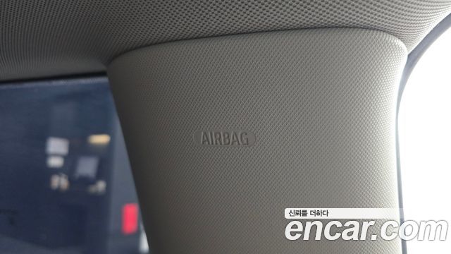 Mini Cooper 2024 — photo 30