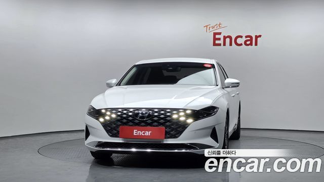 Hyundai Grandeur 2023 — photo 3