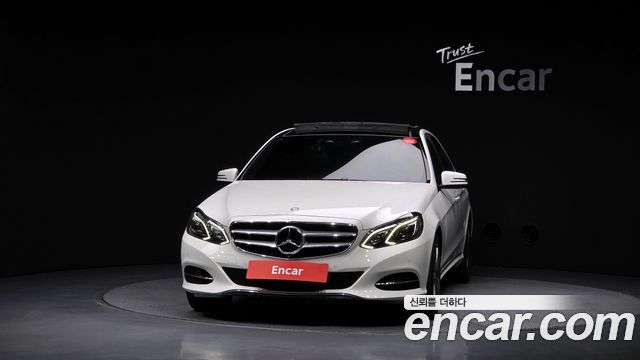 Mercedes-Benz E-Class 2016 — photo 3