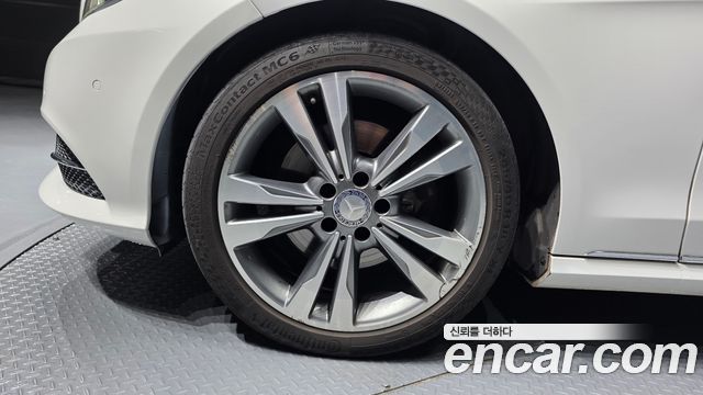 Mercedes-Benz E-Class 2016 — photo 5