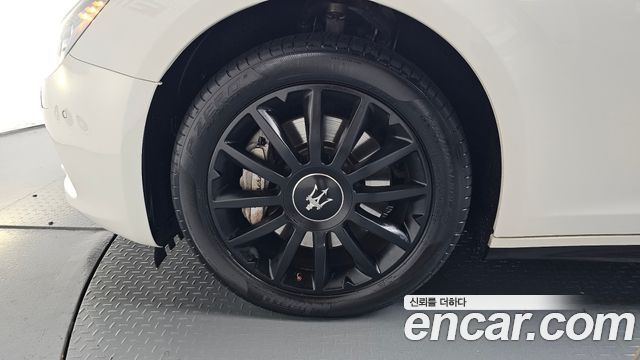 Maserati Ghibli 2015 — photo 5