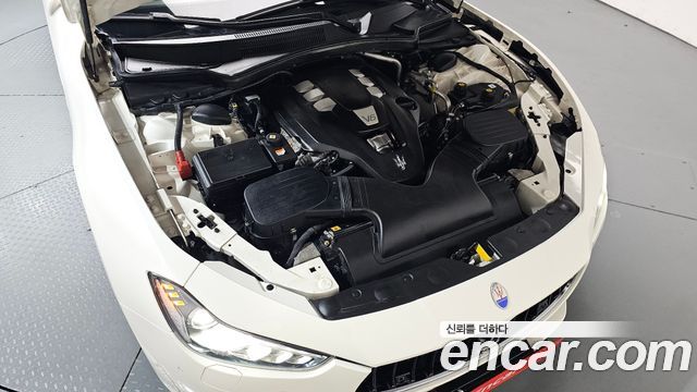 Maserati Ghibli 2015 — photo 6