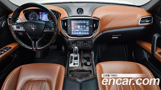 Maserati Ghibli 2015 — photo 10
