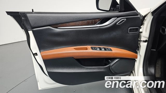 Maserati Ghibli 2015 — photo 14