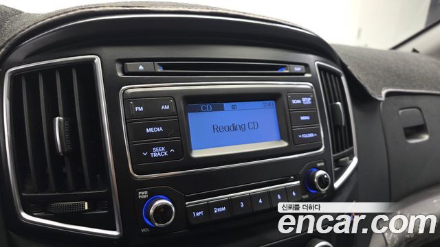 Hyundai Starex 2016 — photo 21