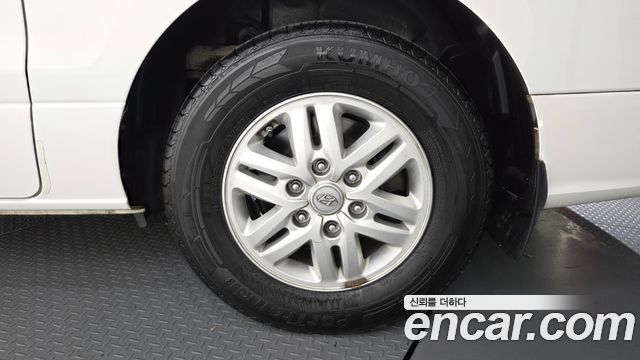 Hyundai Starex 2016 — photo 7