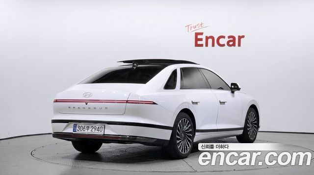 Hyundai Grandeur 2025 — photo 2