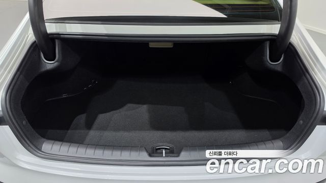 Hyundai Grandeur 2025 — photo 22