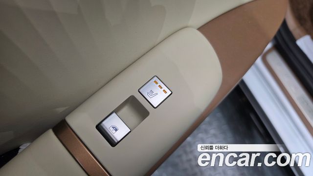 Hyundai Grandeur 2025 — photo 27