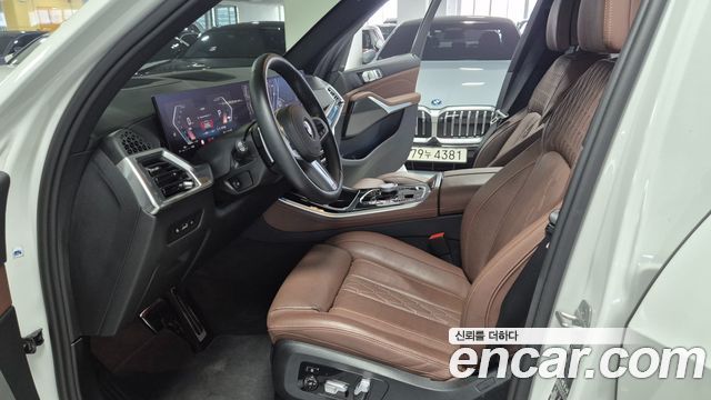 BMW X5 2025 — photo 10