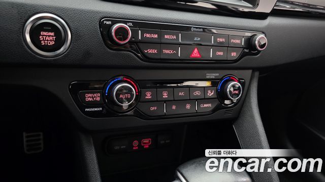 Kia Niro 2017 — photo 23