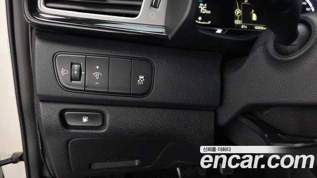 Kia Niro 2017 — photo 26