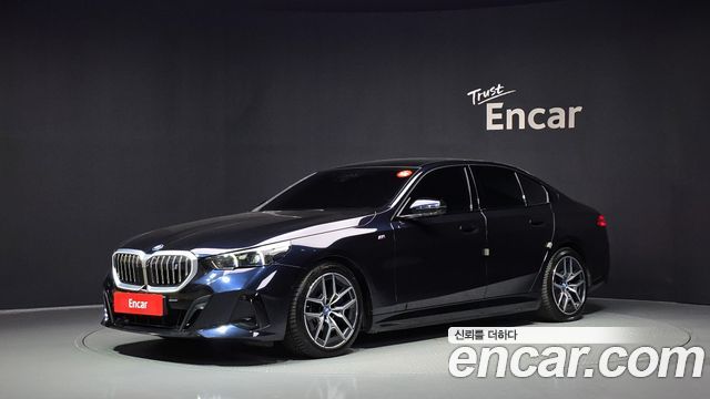 BMW i5 2024 — photo 1