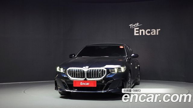BMW i5 2024 — photo 3