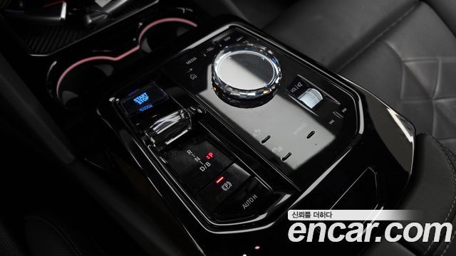 BMW i5 2024 — photo 12