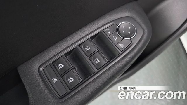 Renault Korea XM3 2023 — photo 30
