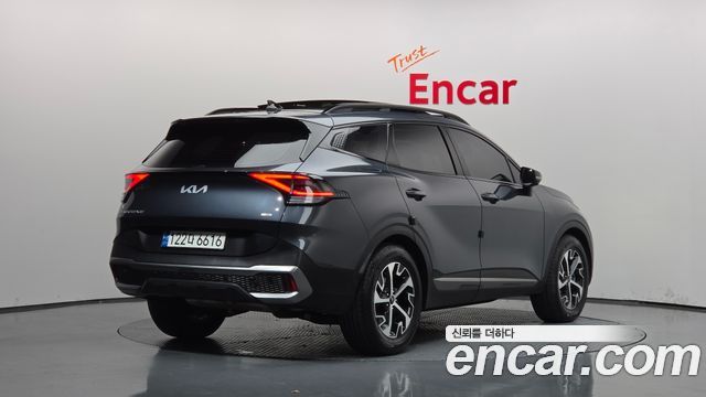 Kia Sportage 2023 — photo 2