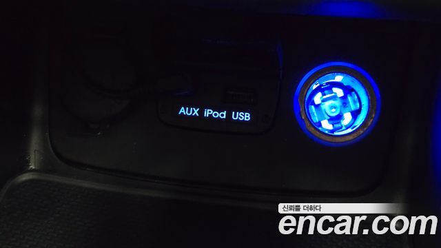 Hyundai Sonata 2012 — photo 18