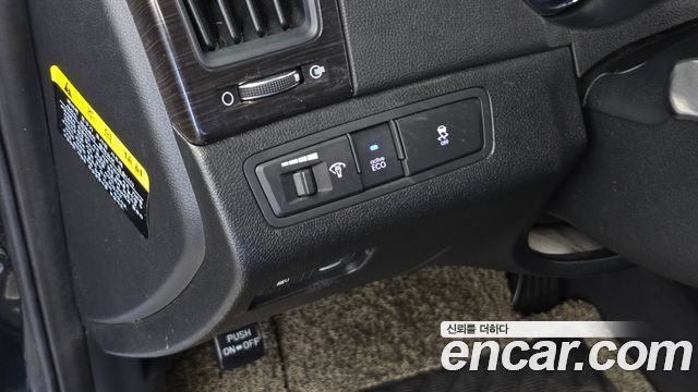 Hyundai Sonata 2012 — photo 24