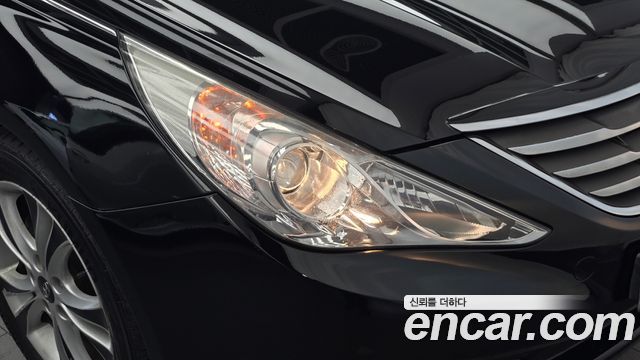 Hyundai Sonata 2012 — photo 8
