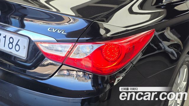 Hyundai Sonata 2012 — photo 9