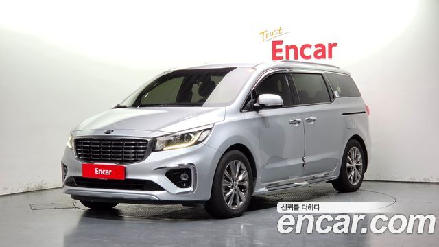 Kia Canival 2020 — photo 1