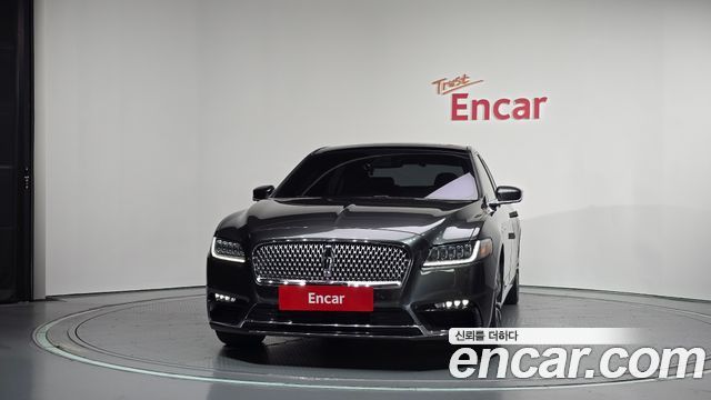 Lincoln Continental 2017 — photo 3