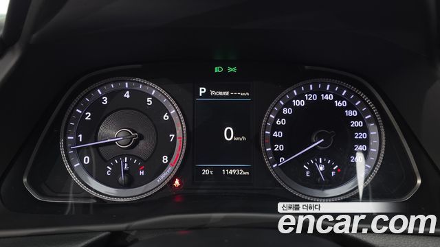 Hyundai Sonata 2022 — photo 11