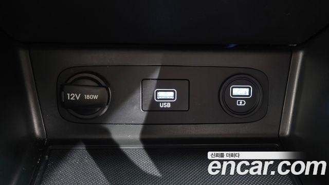 Hyundai Sonata 2022 — photo 19