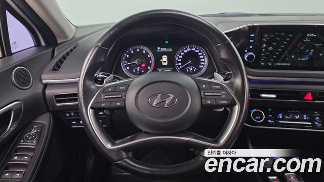Hyundai Sonata 2022 — photo 20