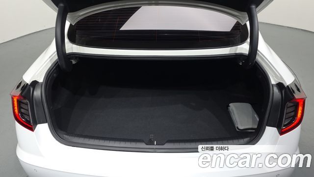 Hyundai Sonata 2022 — photo 25