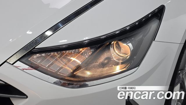 Hyundai Sonata 2022 — photo 8