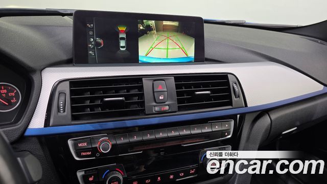 BMW 3-Series 2017 — photo 23