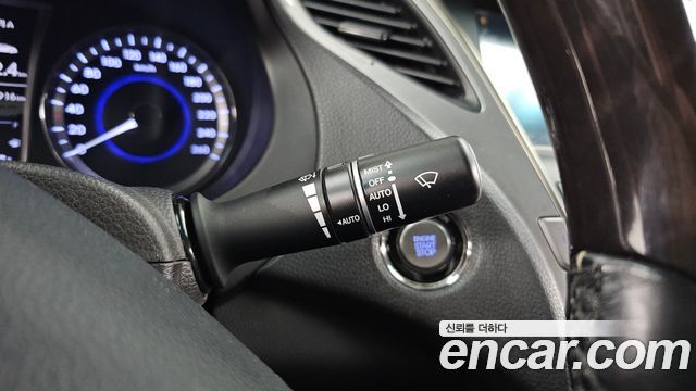 Hyundai Grandeur 2014 — photo 30