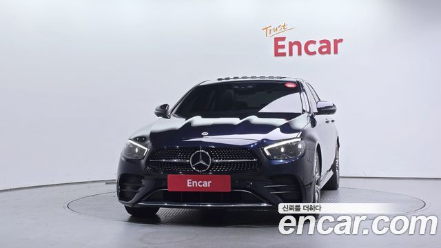 Mercedes-Benz E-Class 2022 — photo 3