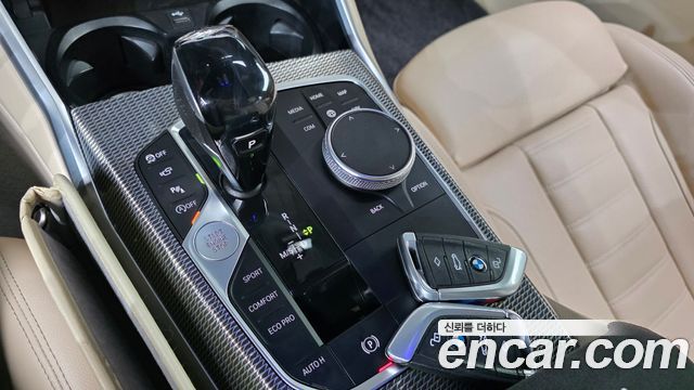 BMW 3-Series 2020 — photo 12