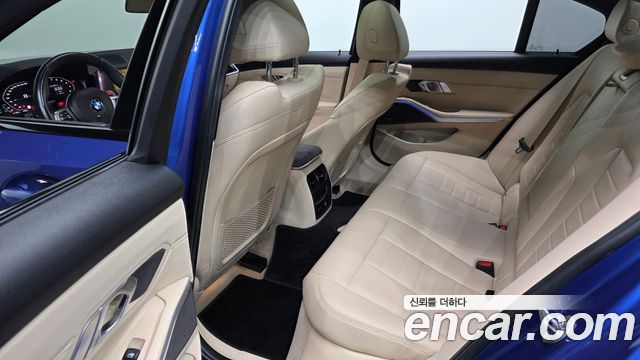 BMW 3-Series 2020 — photo 18