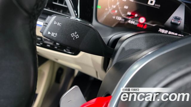 BMW 3-Series 2020 — photo 28