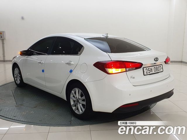 Kia K3 2016 — photo 4