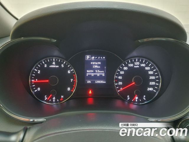 Kia K3 2016 — photo 8