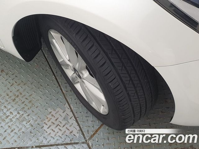 Kia K3 2016 — photo 17